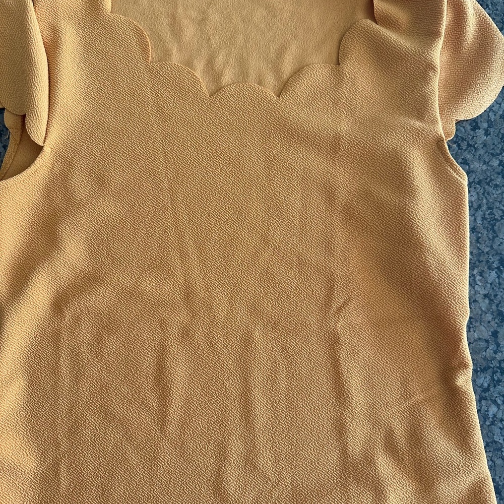 Gorgeous, scalp trim top slim fit tank to Medium - Picture 6 of 7